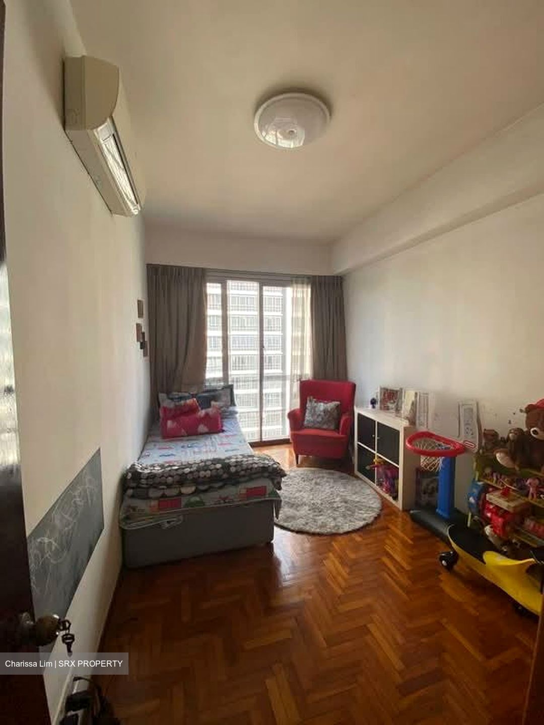 UE Square (D9), Apartment #563213421